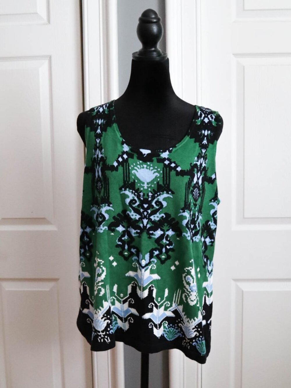 Chico's Linen Cotton Knit Sleeveless Tank Top Sz 2/Large Ikat Damask Print Boho